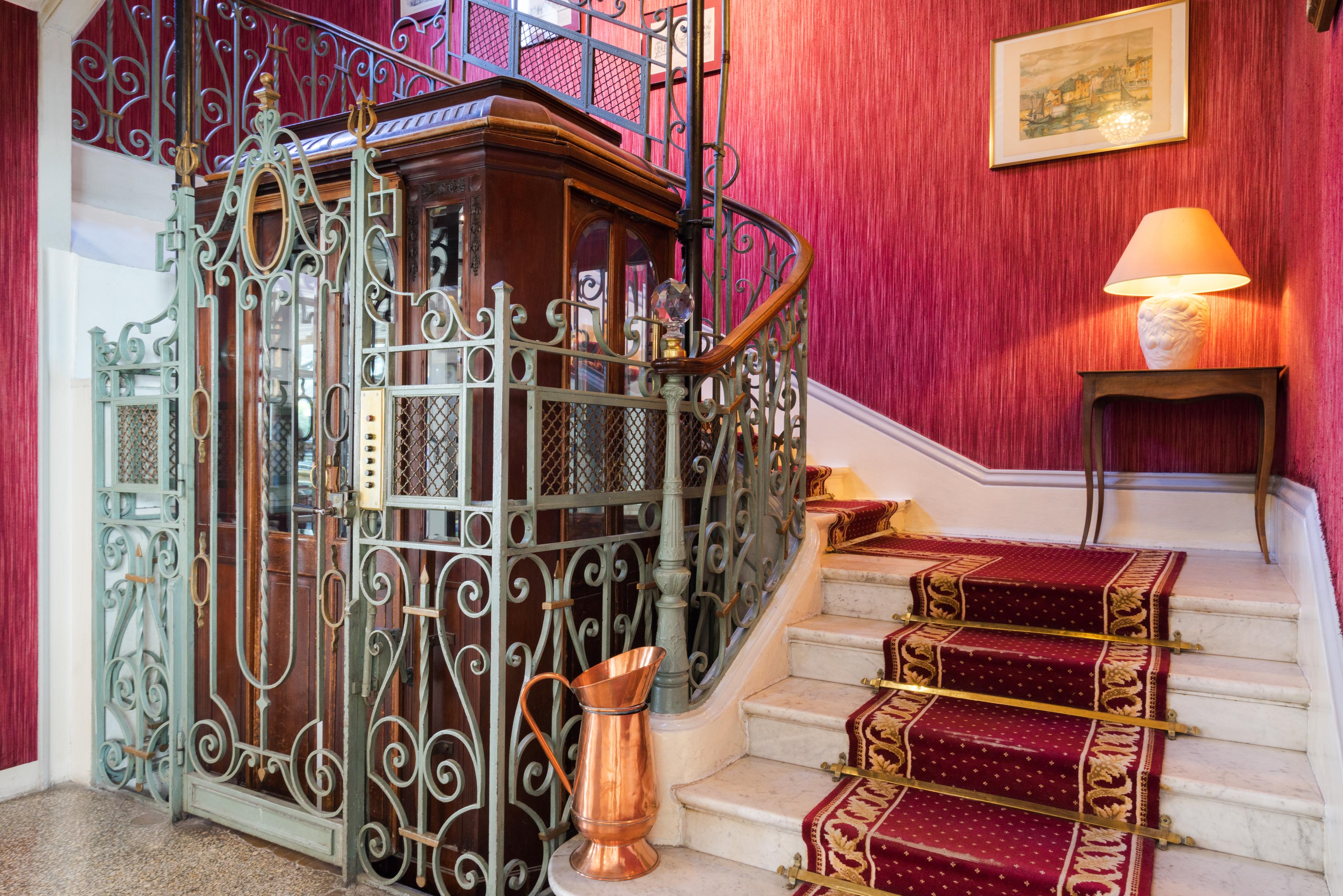 The Originals Boutique, Hotel Terminus, Bourg-En-Bresse Gare Dış mekan fotoğraf